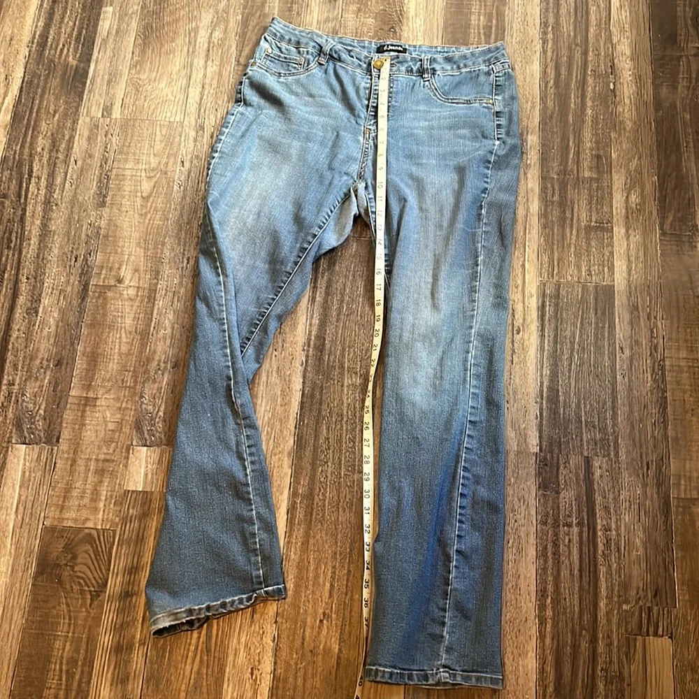 Broken in Super Soft Jeans - Picture 3 of 5